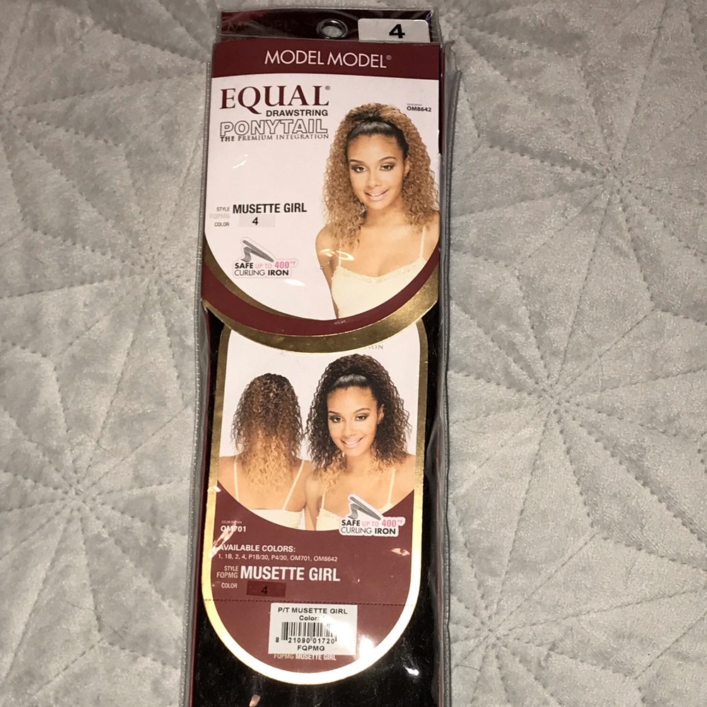 Ponytail attachment